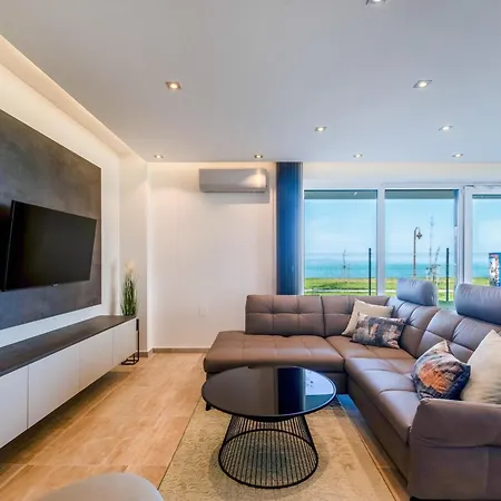 Διαμέρισμα Myflat Sunset Beach77 Premium *