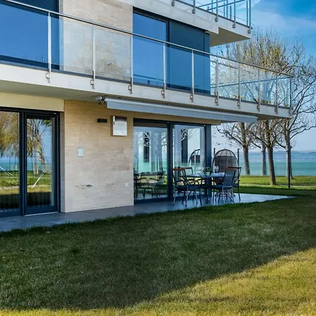 Myflat Sunset Beach77 Premium Lägenhet *