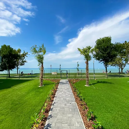 Apartmán Myflat Sunset Beach77 Premium