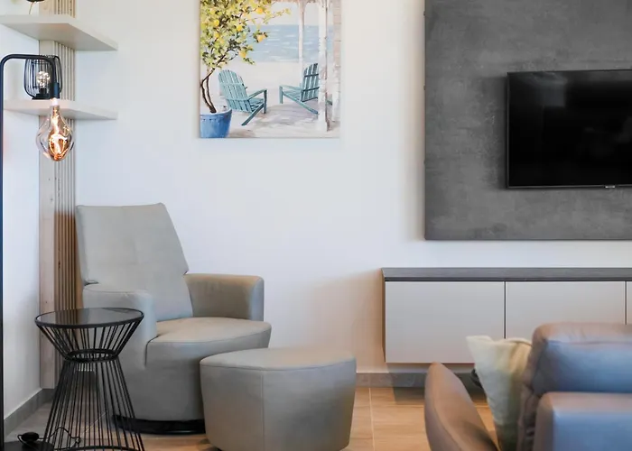 Myflat Sunset Beach77 Premium * שיופוק